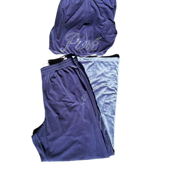 PINK Victoria's Secret velour track suit with pockets and PINK logo in gems xl - Picture 2 of 11